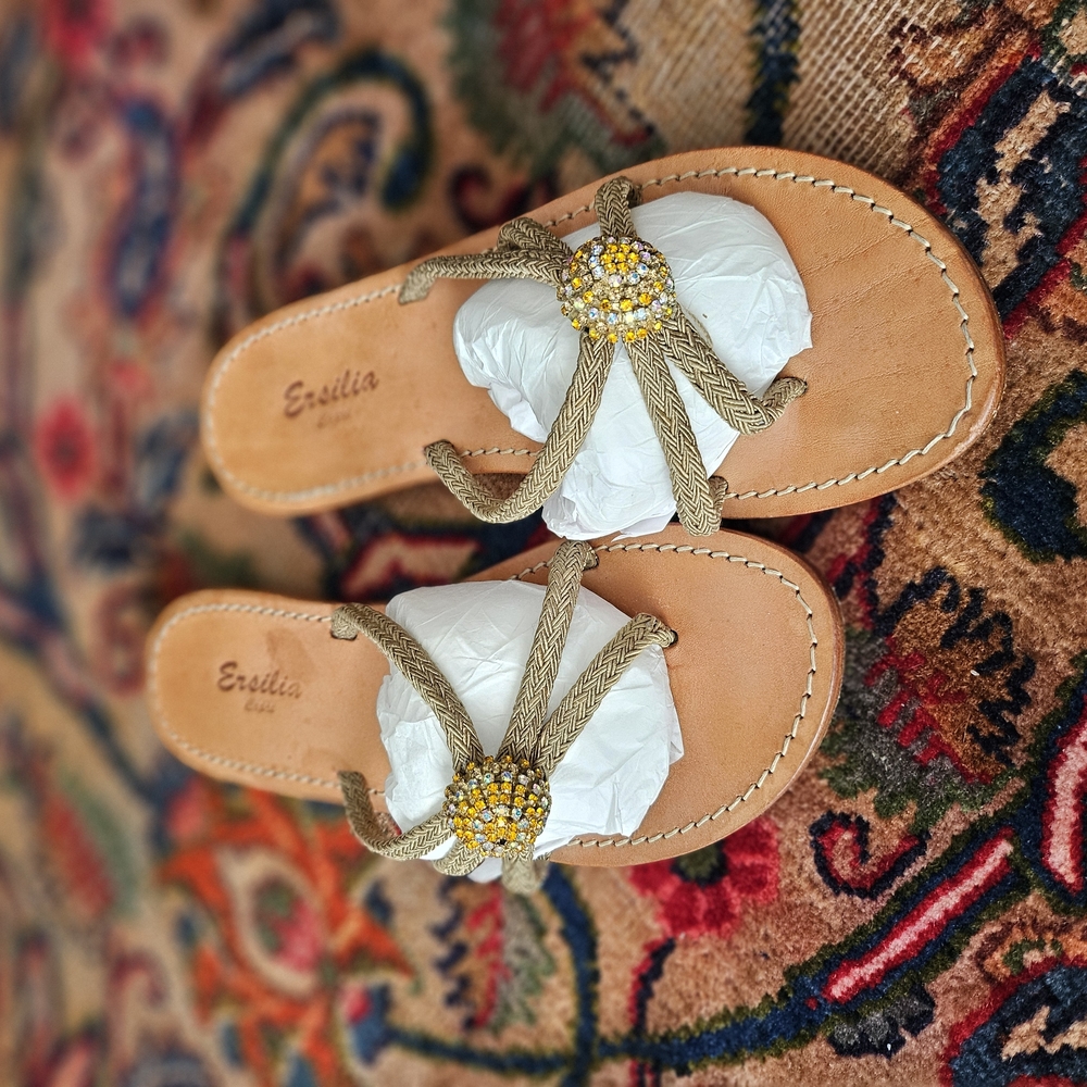 ILIA Women's Tan Sandals
